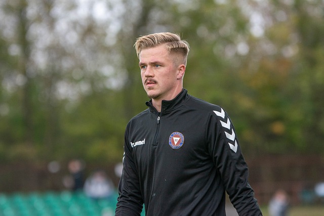 中超保级组 中超保级组